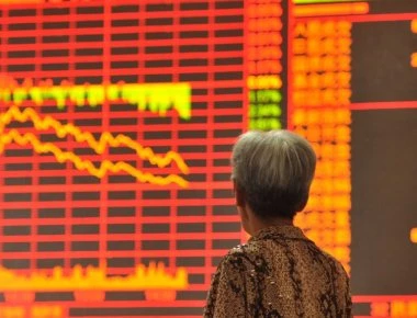 «Βυθίζονται» οι κινεζικές μετοχές - Πτώση 3%